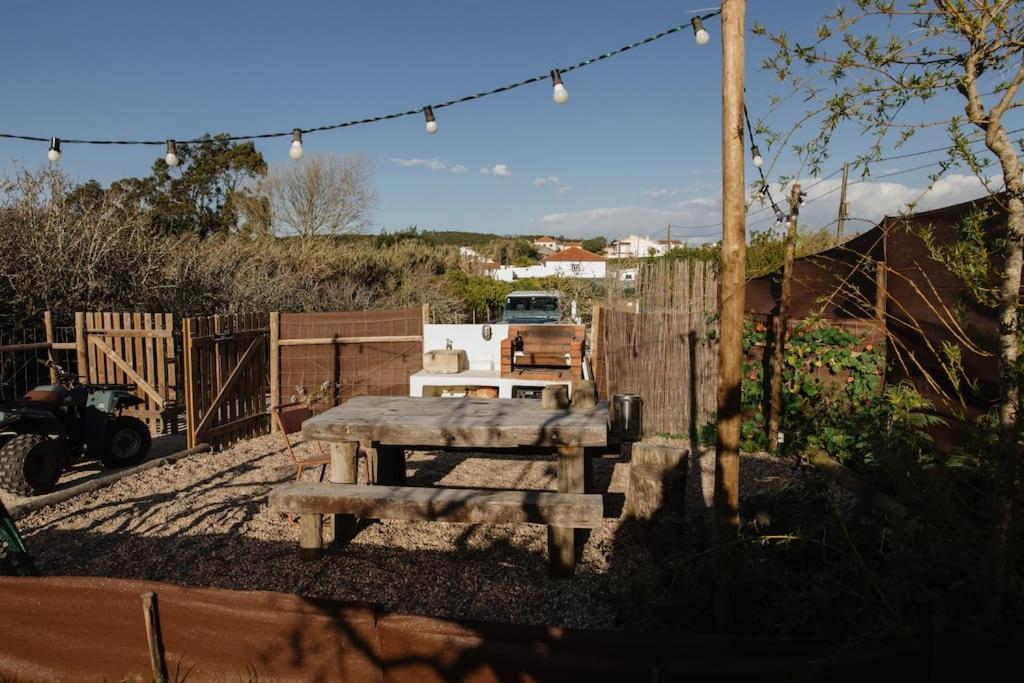 Гостевой дом Casa Da Aldeia - Small House -Terra - Peniche - Baleal Casais Brancos Экстерьер фото